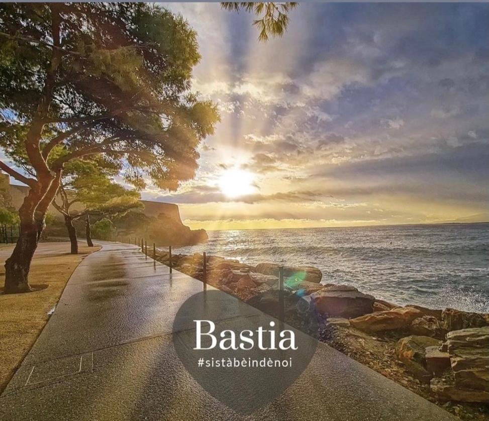 Apartament La Casa Di L'Acqua Au Pied De La Citadelle Bastia  Zewnętrze zdjęcie